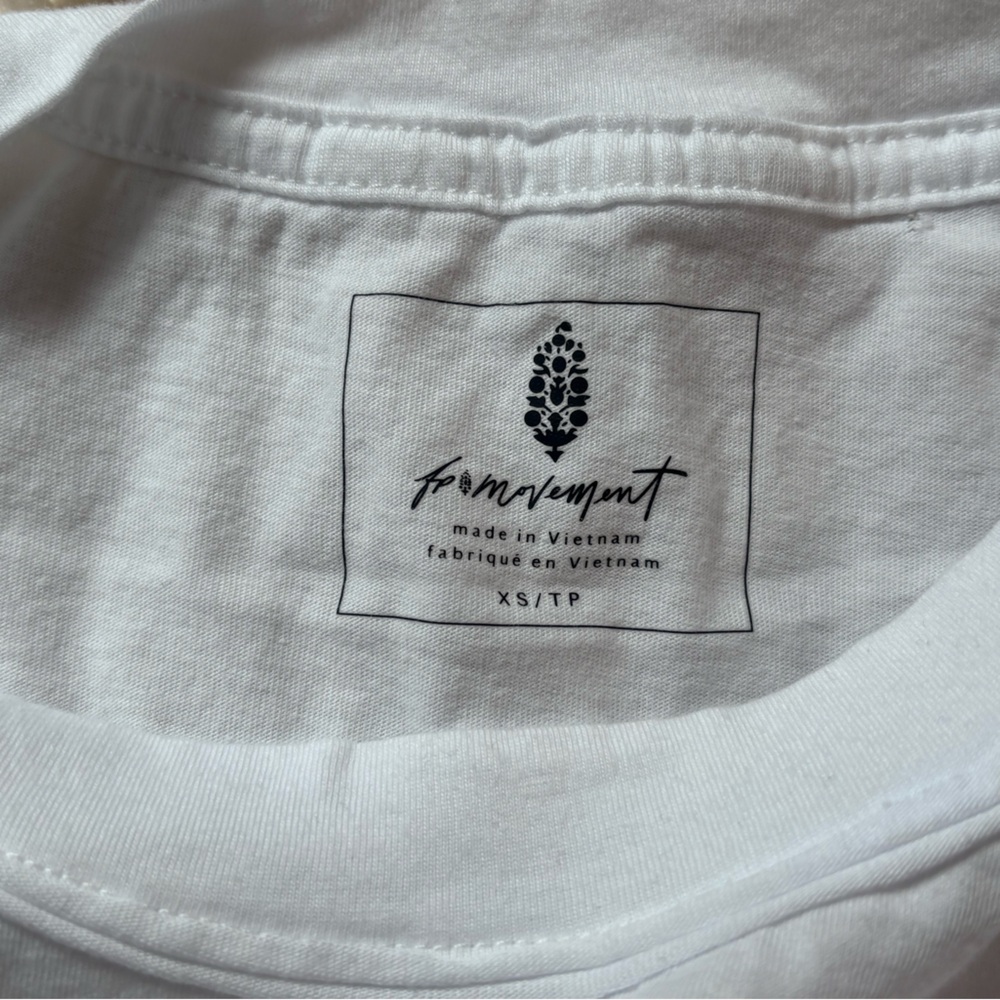 FP Movement by Free People White Crop Tee in XS - Picture 8 of 9